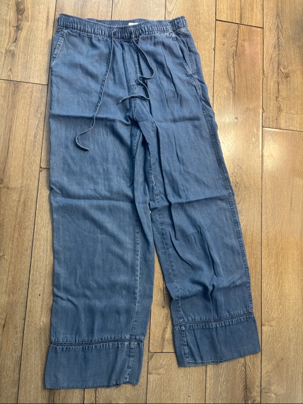cloth & stone Light Blue Chambray Elastic Waist Pants